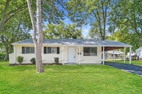 Building Photo - 680 Lexington Park