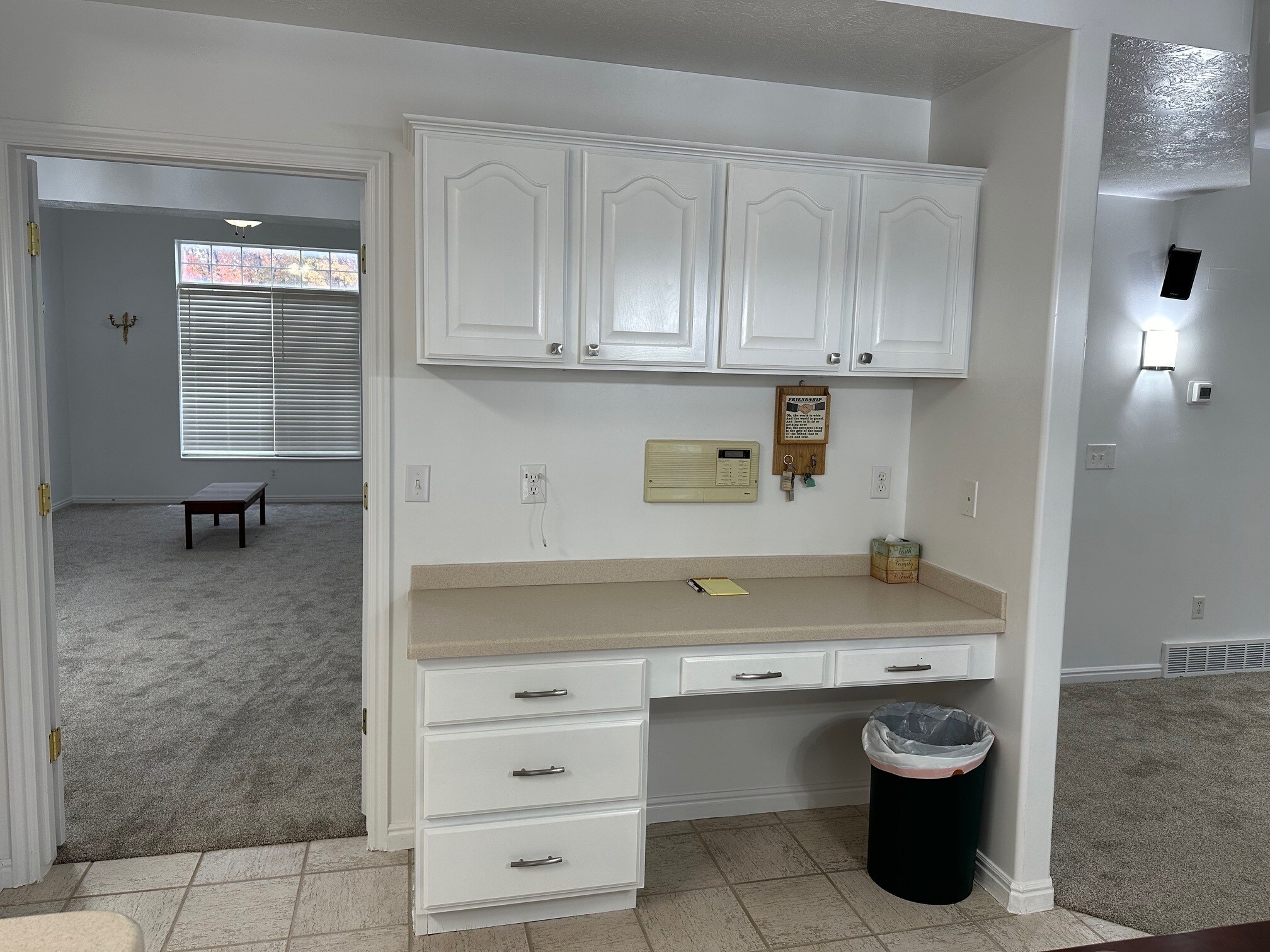 Building Photo - 2824 W Ivory Way