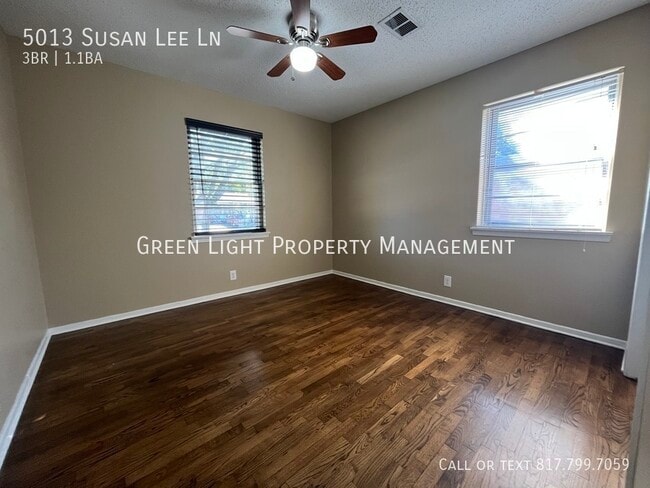 Building Photo - 5013 Susan Lee Ln