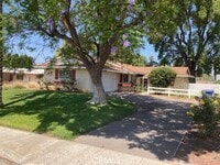 Building Photo - 515 Alta Mesa Dr