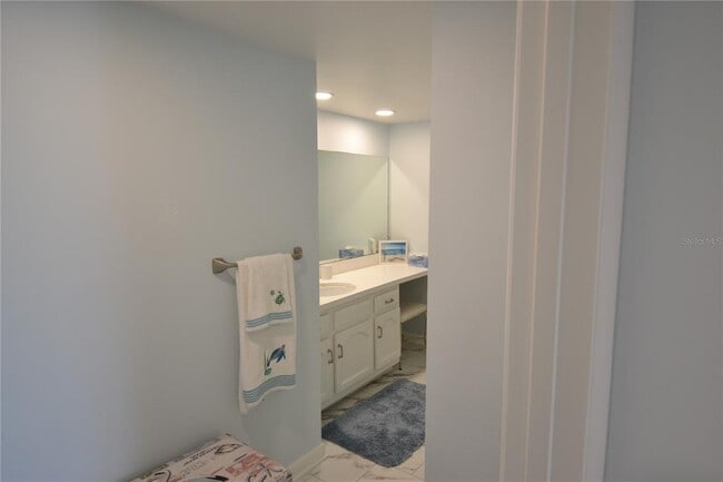 Building Photo - 238 Mariner Dr