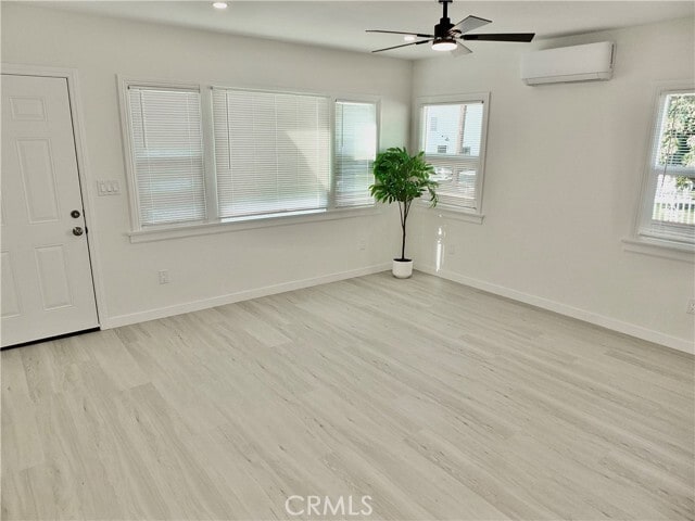 Building Photo - 2618 Lime Ave