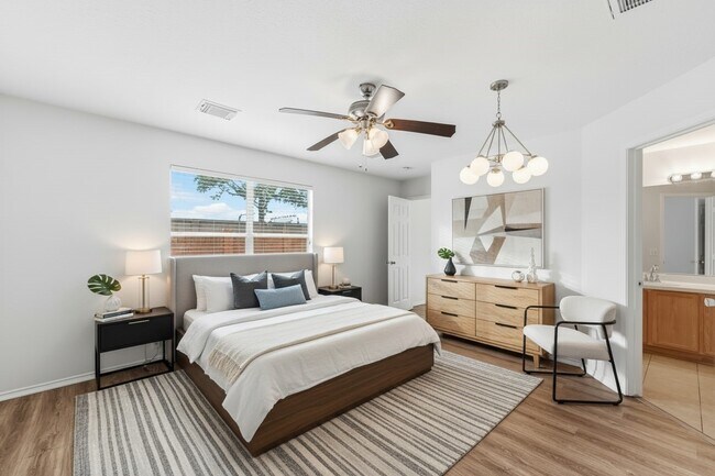 Building Photo - 21219 Somerset Park Ln