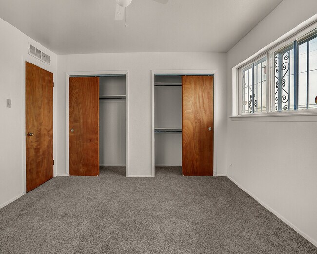 Building Photo - Westside 3 Bedroom 1.75 Bath