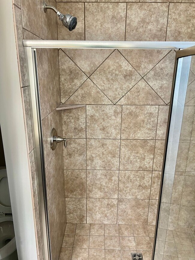 Building Photo - 3 Bed, 2.5 Bath Townhome 1 Mile from Downtown Franklin