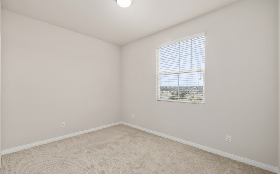 Interior Photo - Costa Pointe