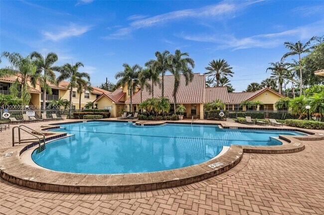 Building Photo - 1239 SW 46th Ave