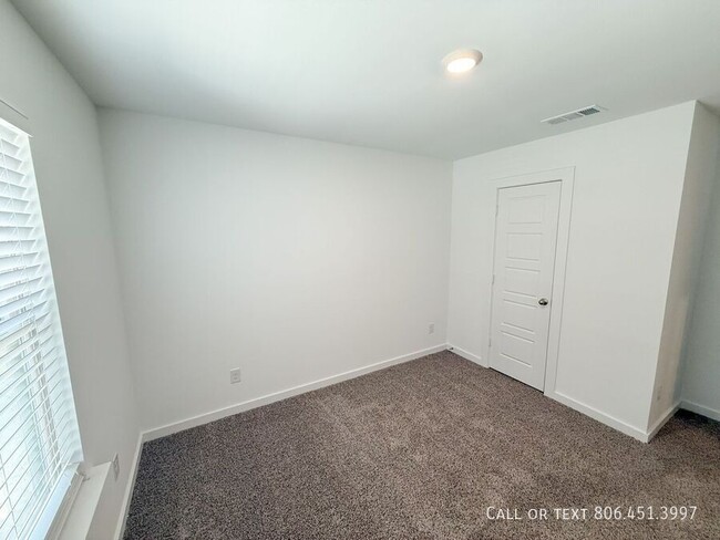 Building Photo - 10511 Bangor Ave