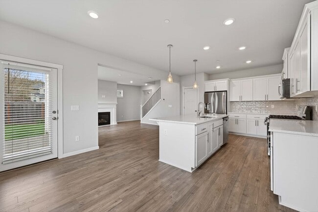 Building Photo - Beautiful 4-Bedroom Camas Home on Quiet Cul-de-Sac | Built in 2020 | Private Backyard