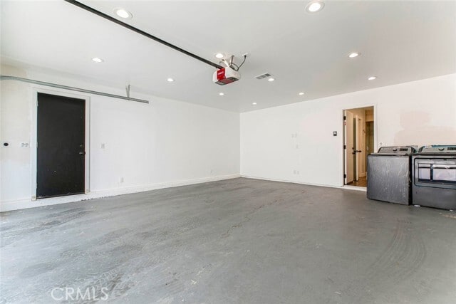 Building Photo - 27964 Carvel Dr