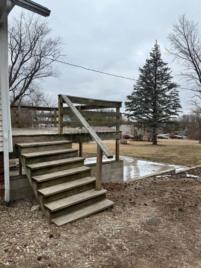 Building Photo - 530 W Orchard Dr