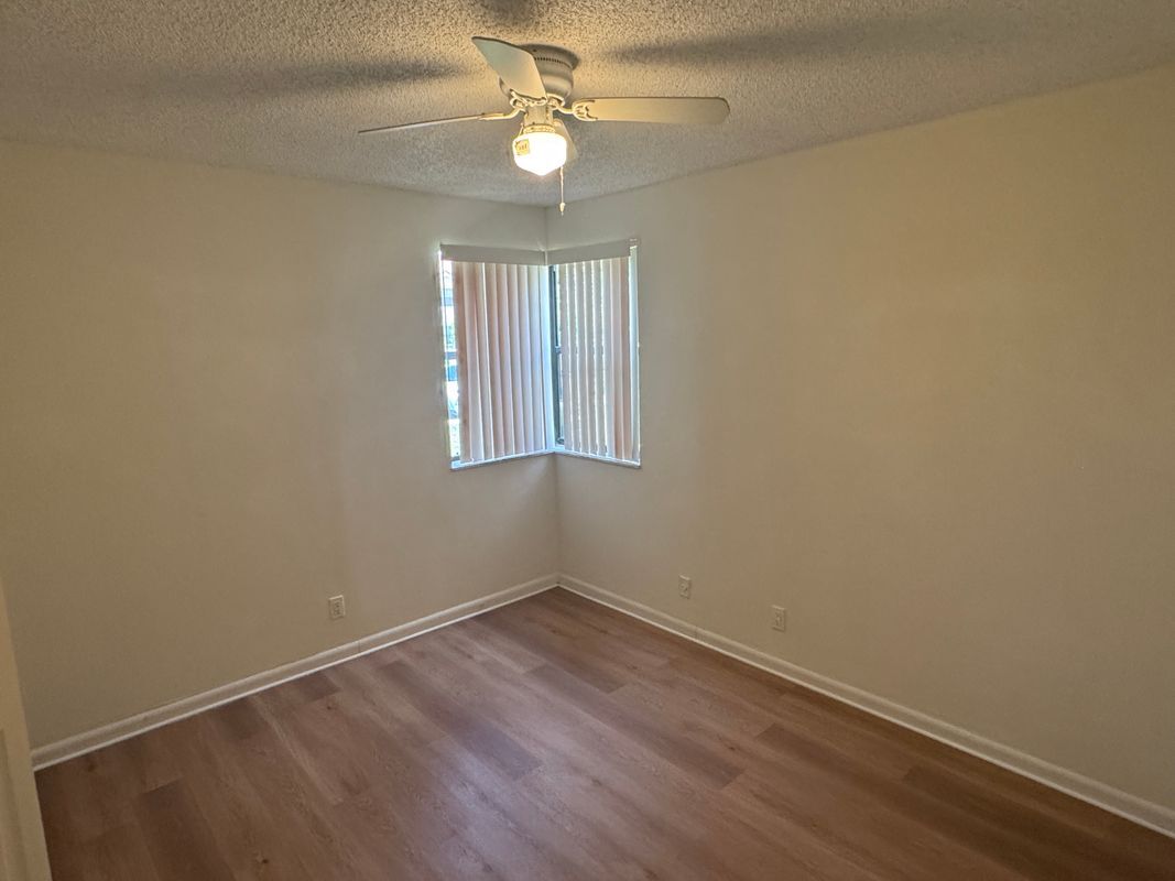 Building Photo - 5661 Riverside Dr
