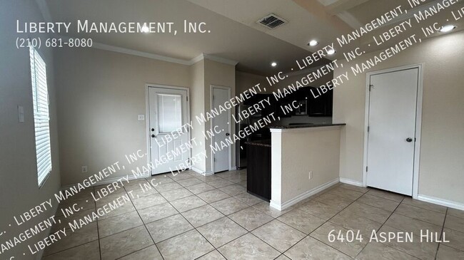 Building Photo - 6404 Aspen Hill