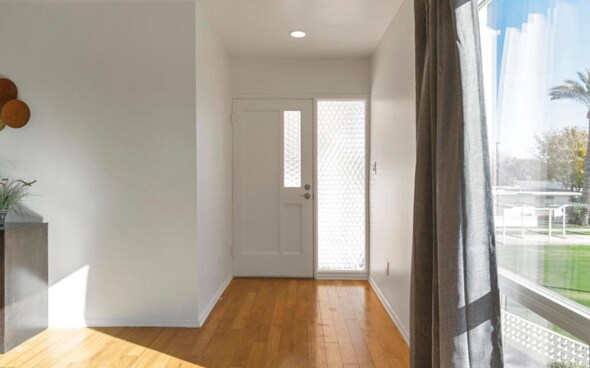 Building Photo - 1231 E Maryland Ave