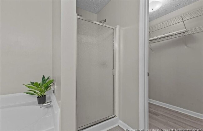 Building Photo - 382 Bubble Creek Ct