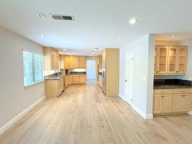Building Photo - Spectacular Anderson Ranch Beauty Backing to Open Space !