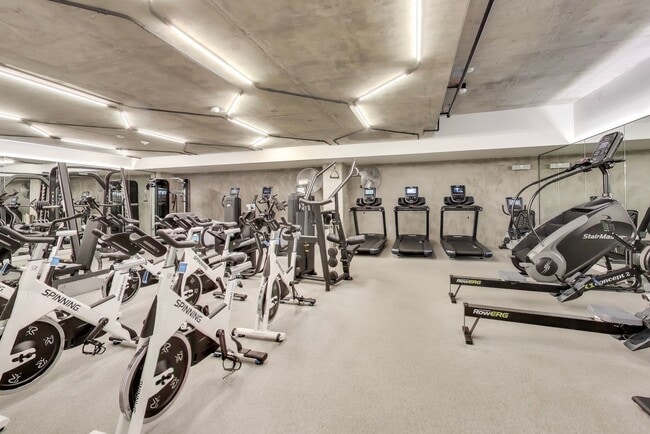 Building Photo - Urban Luxury at SoMa Serif Condos 2BR/2BA | In-Unit Laundry & 24-Hour Security