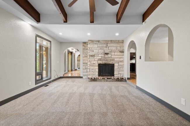 Building Photo - 11130 Burgess Ln