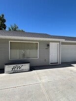 Building Photo - 9954 W Utahna Rd