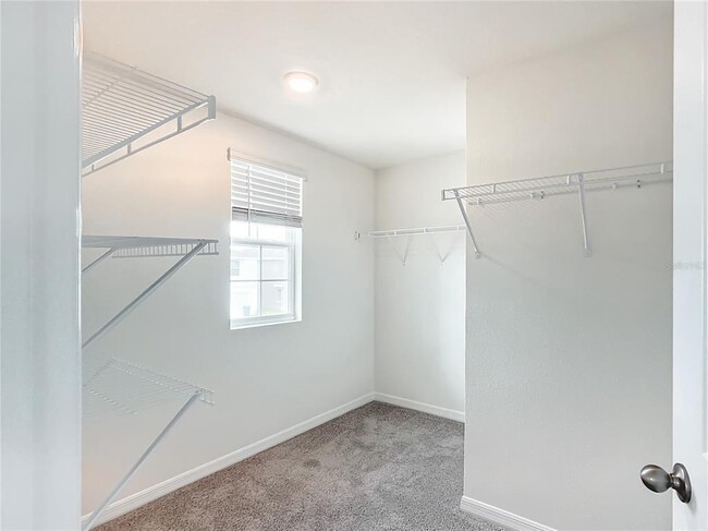 Building Photo - 8645 SW 45th Ct
