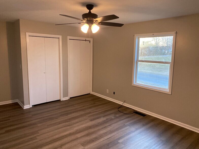 Building Photo - 3400 Maxon Rd