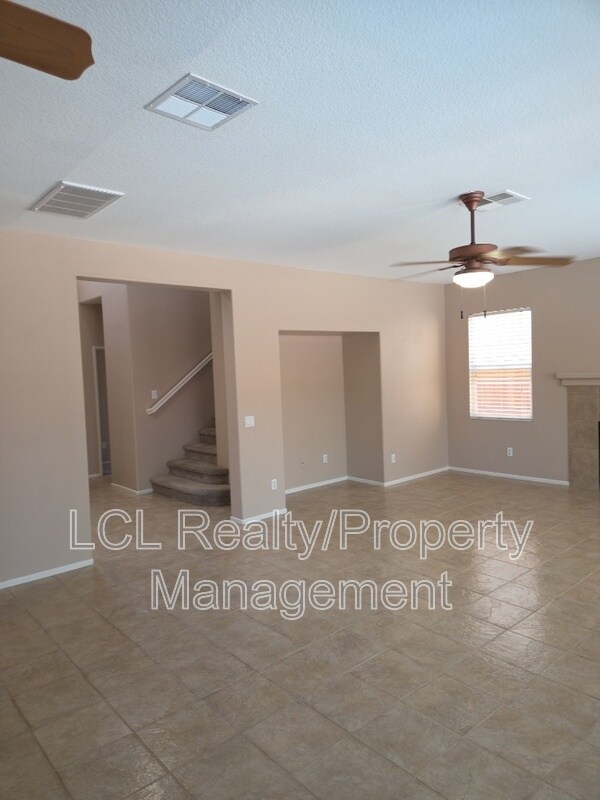 Building Photo - 1261 Reinhart St