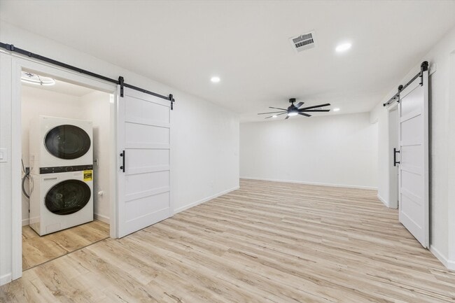 Building Photo - 3411 80th St