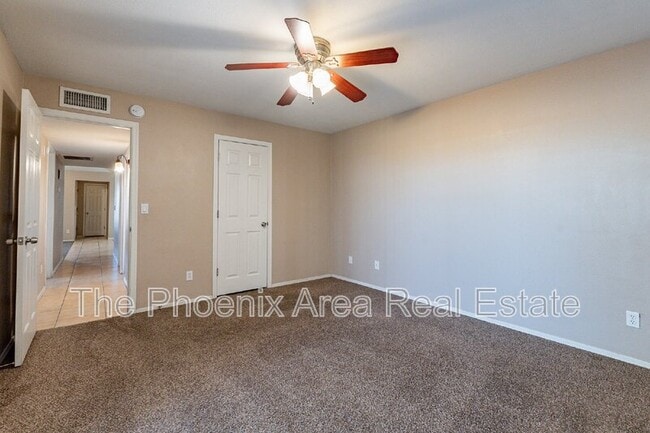 Building Photo - 3206 E Calypso Ave