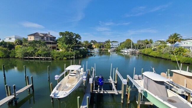 Building Photo - 1319 Dockside Pl