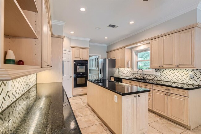 Building Photo - 1403 Stependale Dr