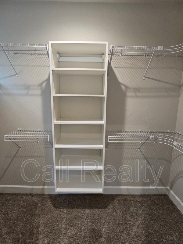 Building Photo - 8119 N Austin Rd