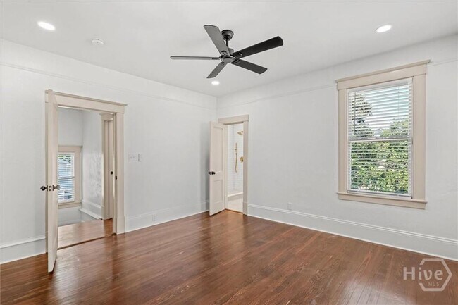 Building Photo - Beautifully Renovated 4-Bedroom Home with Charm & Modern Comfort – Savannah, GA