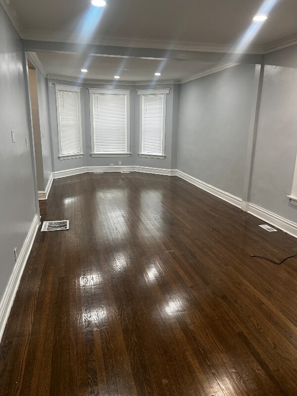 Building Photo - 6938 S Green St