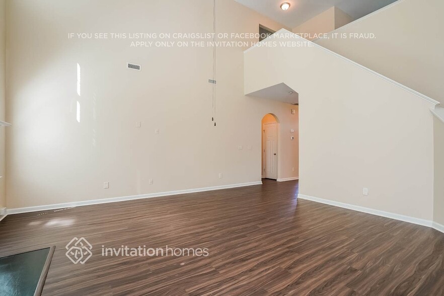 Building Photo - 5232 Sapphire Springs Dr