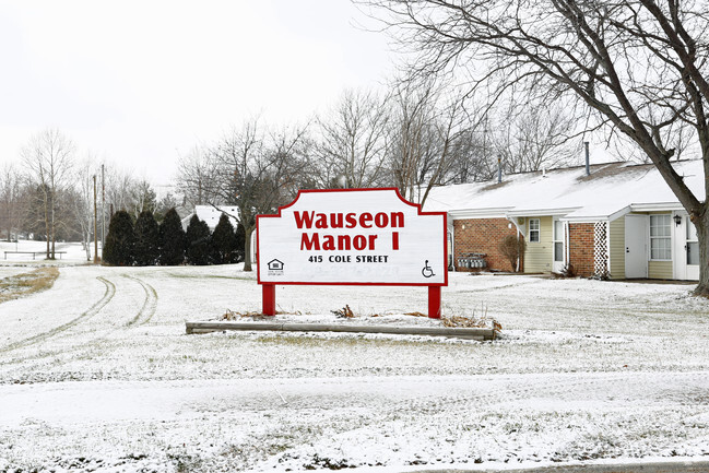 Building Photo - Wauseon Manor 1 Apts