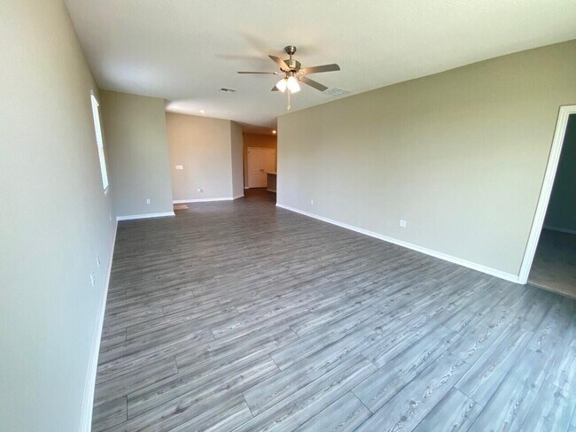 Building Photo - 1638 Merriment Way