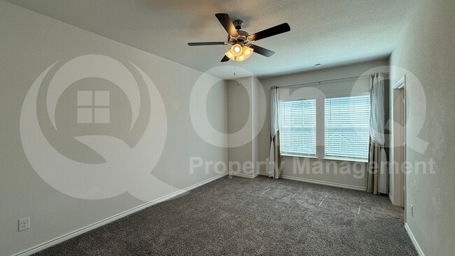 Building Photo - 2141 Steer Creek Pl