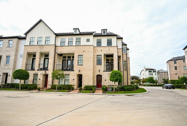 Building Photo - 9546 London Bridge Station