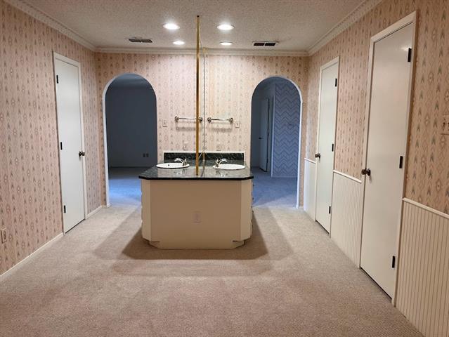 Building Photo - 203 FM 1187