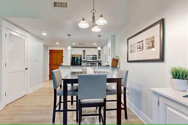 Building Photo - 9100 Baytowne Wharf Blvd