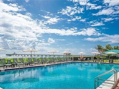 Pool overlooking the beach and pier. - 333 NE 21st Ave