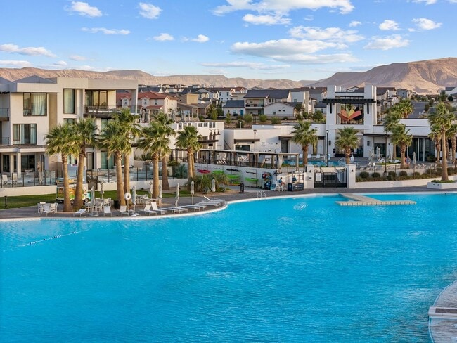 Building Photo - Live Where Every Day Feels Like a Getaway at Desert Color!