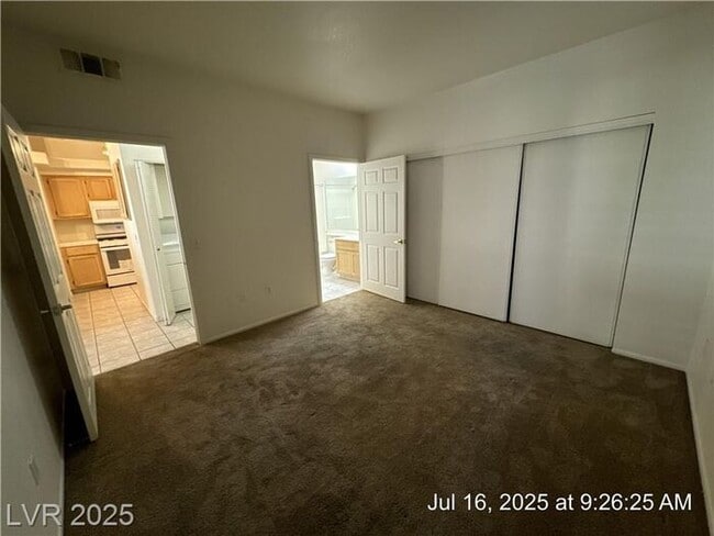 Building Photo - VERY DESIRABLE GREEN VALLEY 1ST FLOOR UNIT...