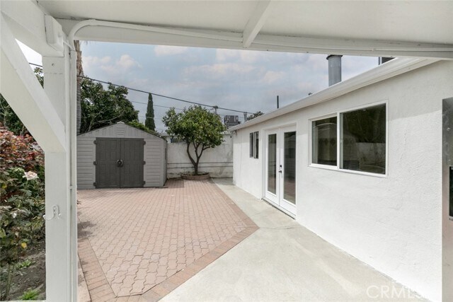 Building Photo - 7940 Stansbury Ave