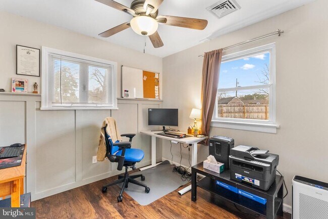 Building Photo - 236 Chippewa Trail