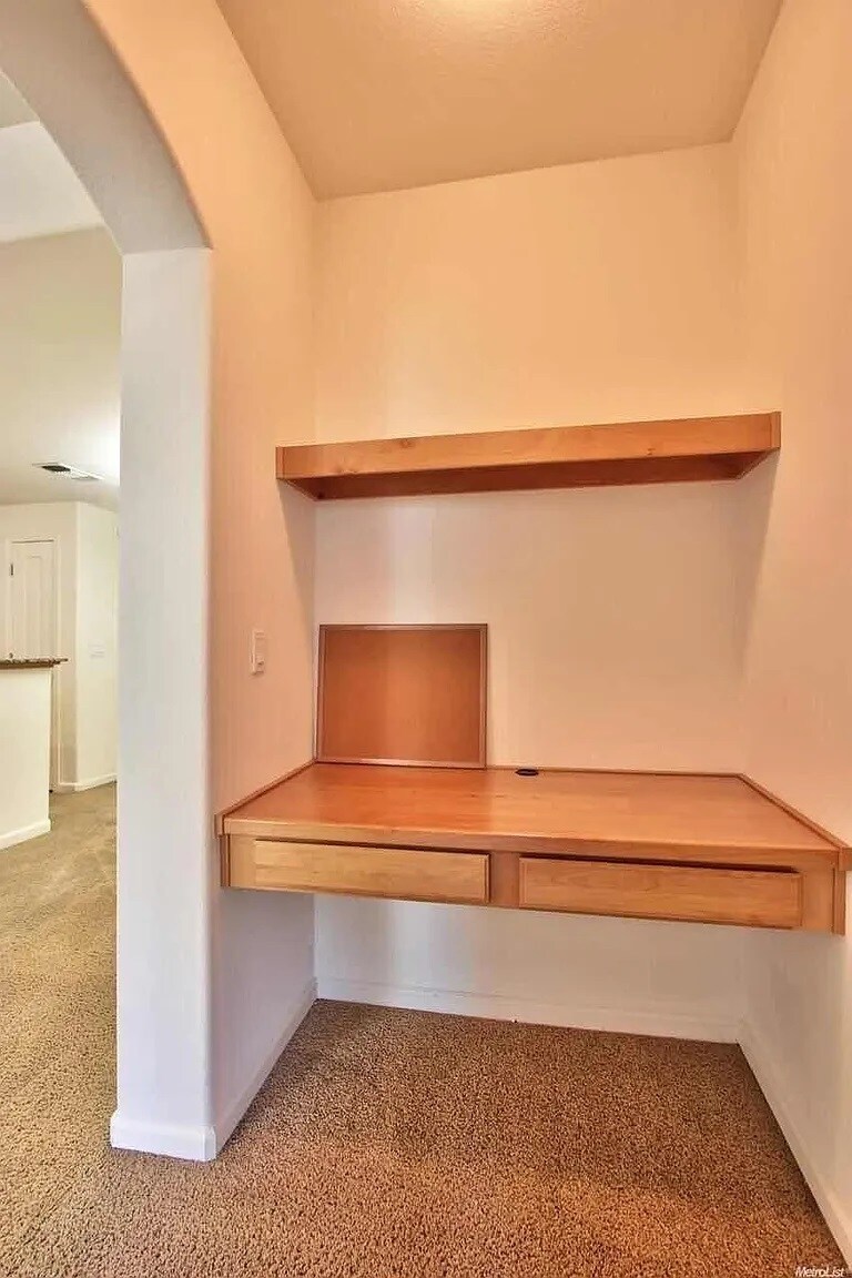 Building Photo - 9621 Coney Island Cir