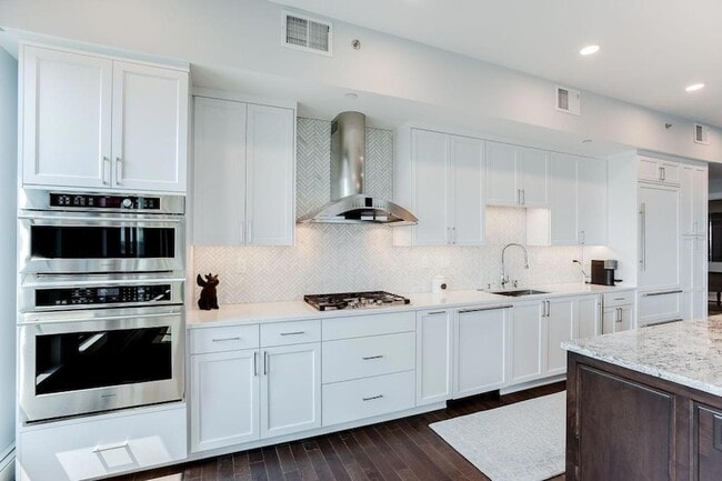 Building Photo - 1240 S 2nd St