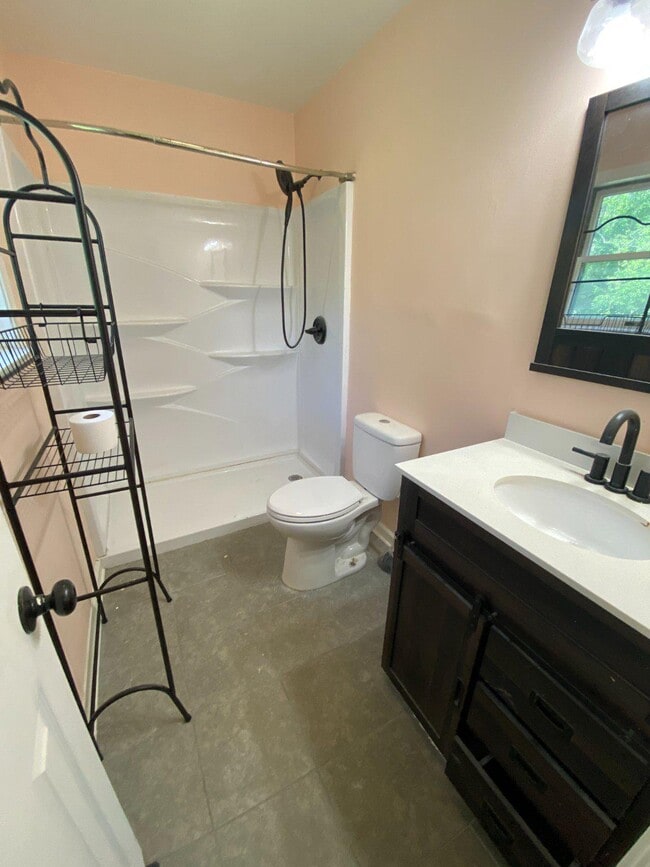 Building Photo - 75 Briar Trail