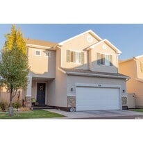 Building Photo - 928 W Stonehaven Dr