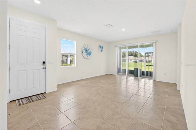 Building Photo - 5365 NW 46th Ln Rd